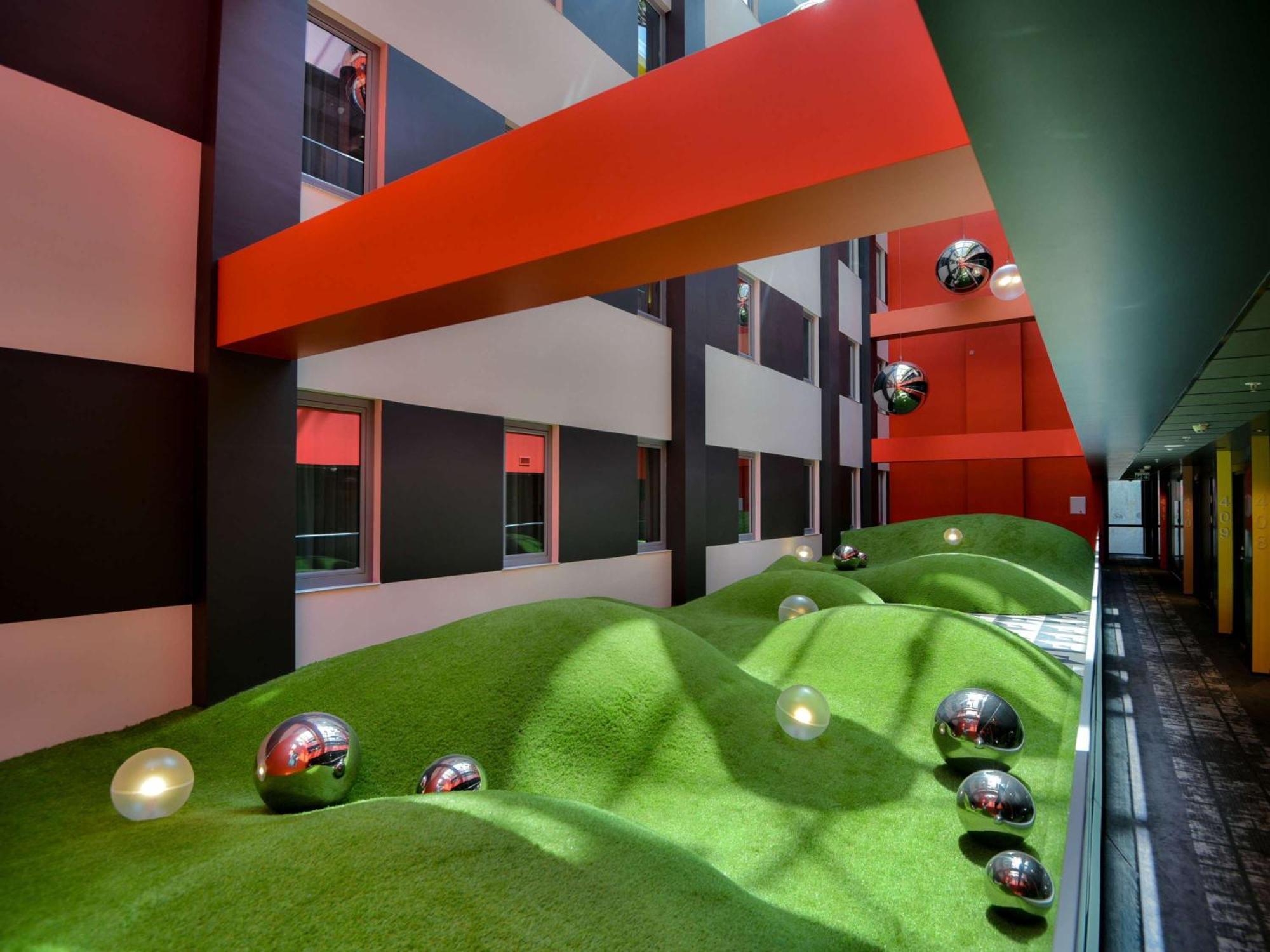 Ibis Baku City Exterior photo
